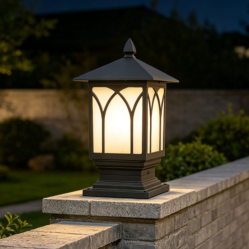 Outdoor IP65 LED Fence Lights European Style Villa Exterior Door Pillar Lights Balcony Corridors American Minimalist Column Lamp